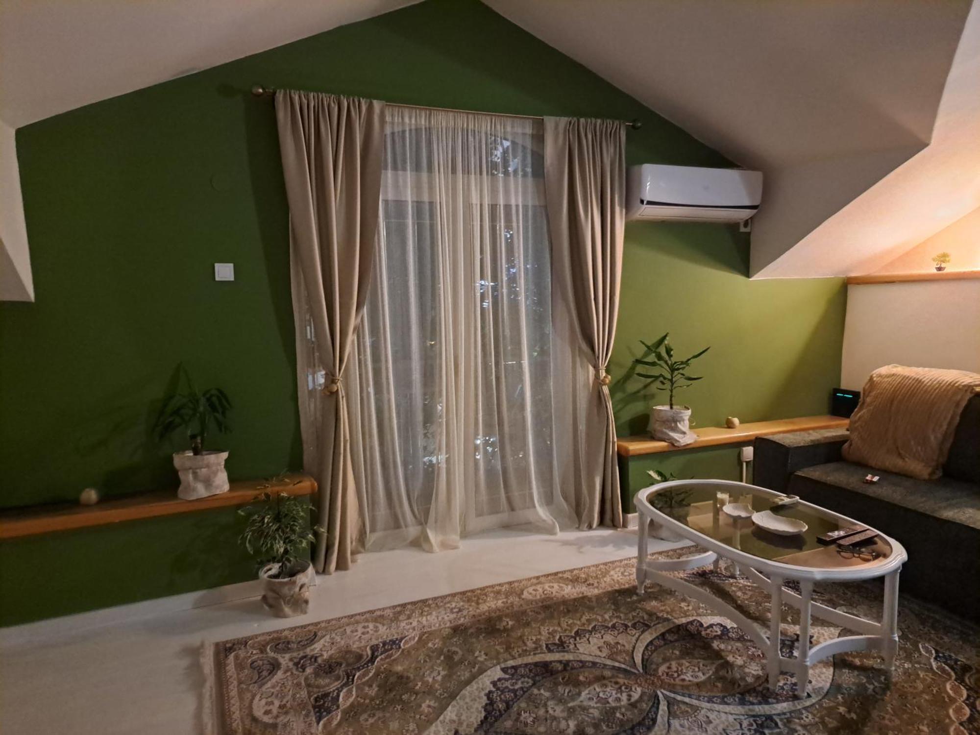 Gallery Apartment Podgorica Exterior foto